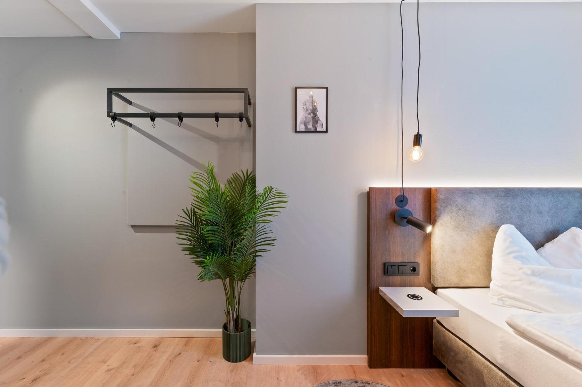 Jungle No5 Boutique Hotel - Stuttgart City-Center Ngoại thất bức ảnh
