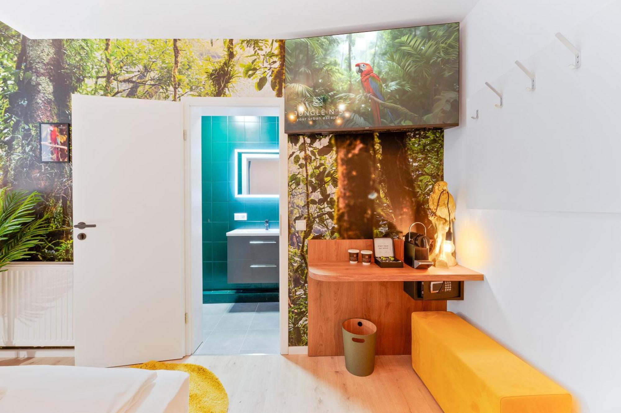 Jungle No5 Boutique Hotel - Stuttgart City-Center Phòng bức ảnh